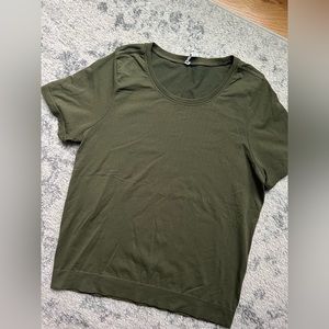 Athleta Olive green stretch athletic shirt medium